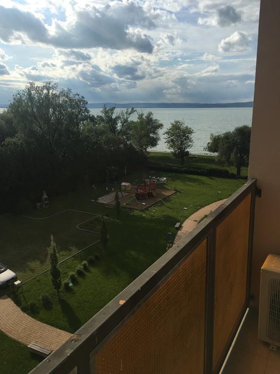 Cuki Apartmanok Siófok Extérieur photo